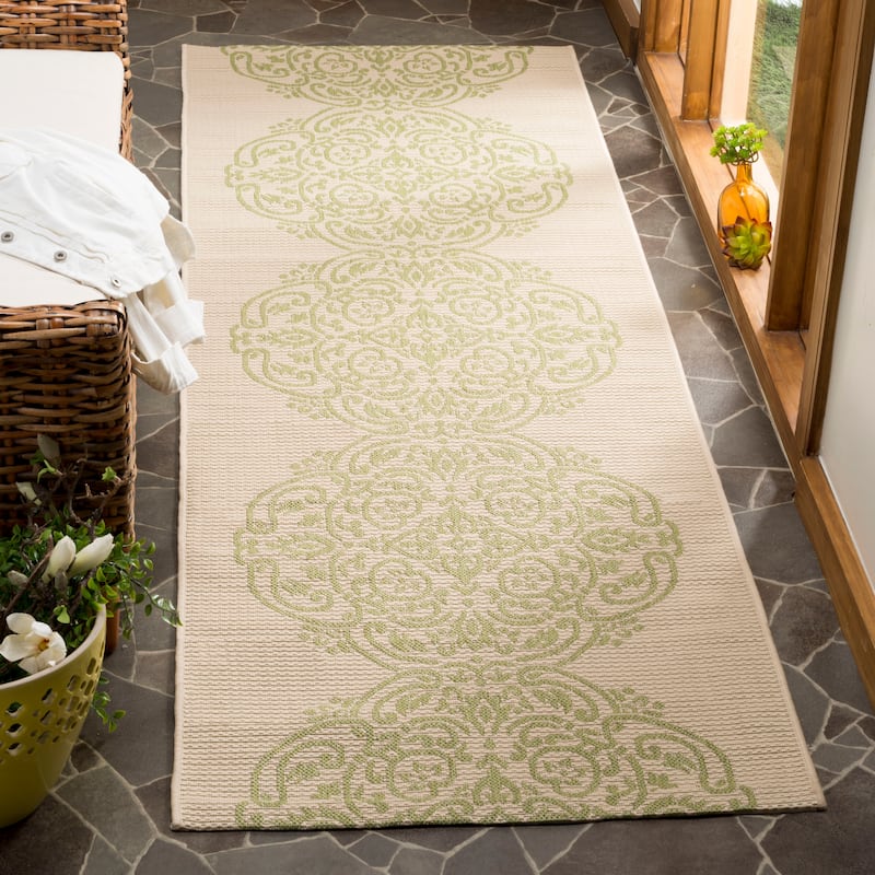 Martha Stewart by SAFAVIEH Topiary Signet Indoor/ Outdoor Waterproof Rug - 2'7" x 8'2" Runner - Beach Grass