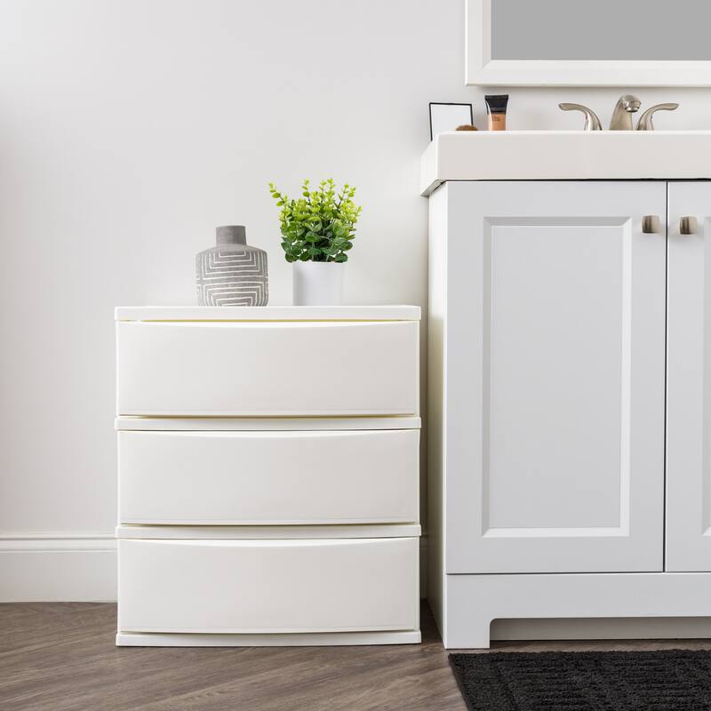 IRIS USA® Nesting Stacking Wide Chest 29.5 Qt - White - Set of 2