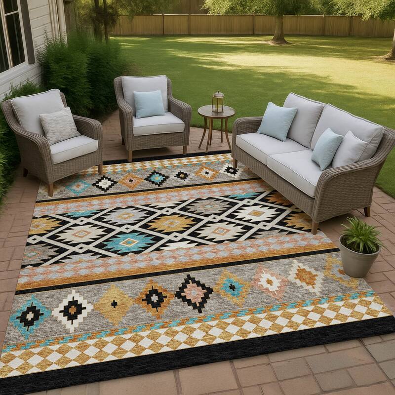 Machine Washable Indoor/ Outdoor Global Clemente Chantille Rug - Black - 8' x 10'