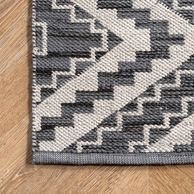 Nuloom Thea Geometric Global Cotton Area Rug