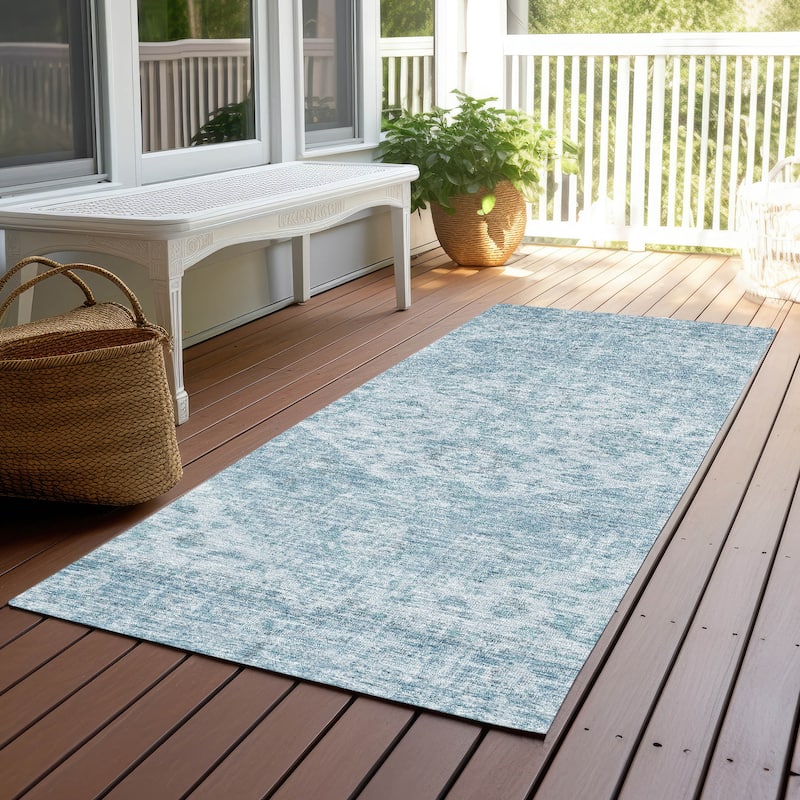 Machine Washable Indoor/ Outdoor Vintage Traditional Chantille Rug