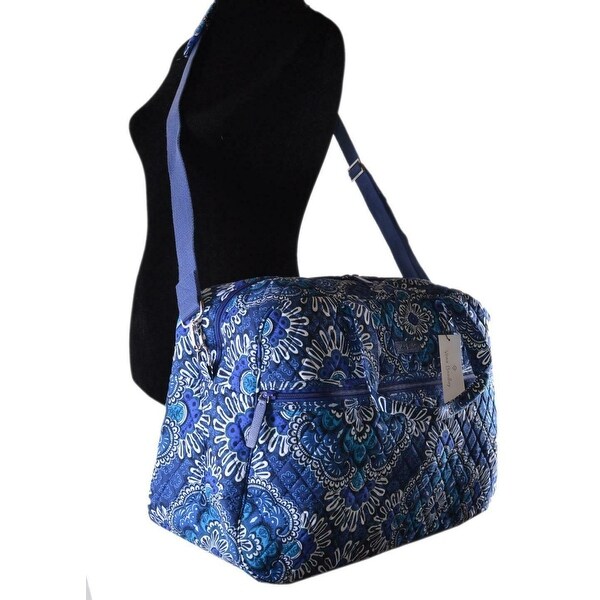 vera bradley medium traveler