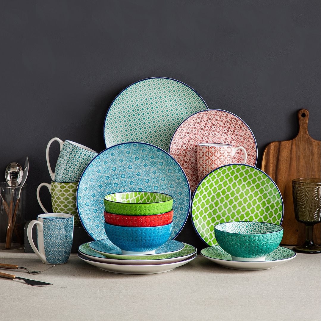 multi color dinnerware set