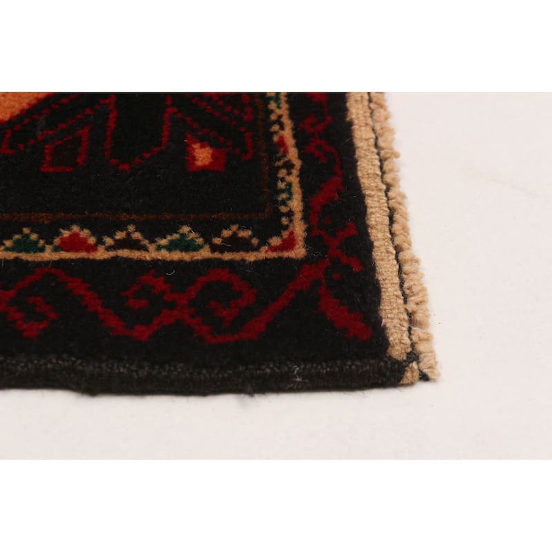 Teimani Black, Red Rug 3'8" x 6'8" - 3'8 x 6'8