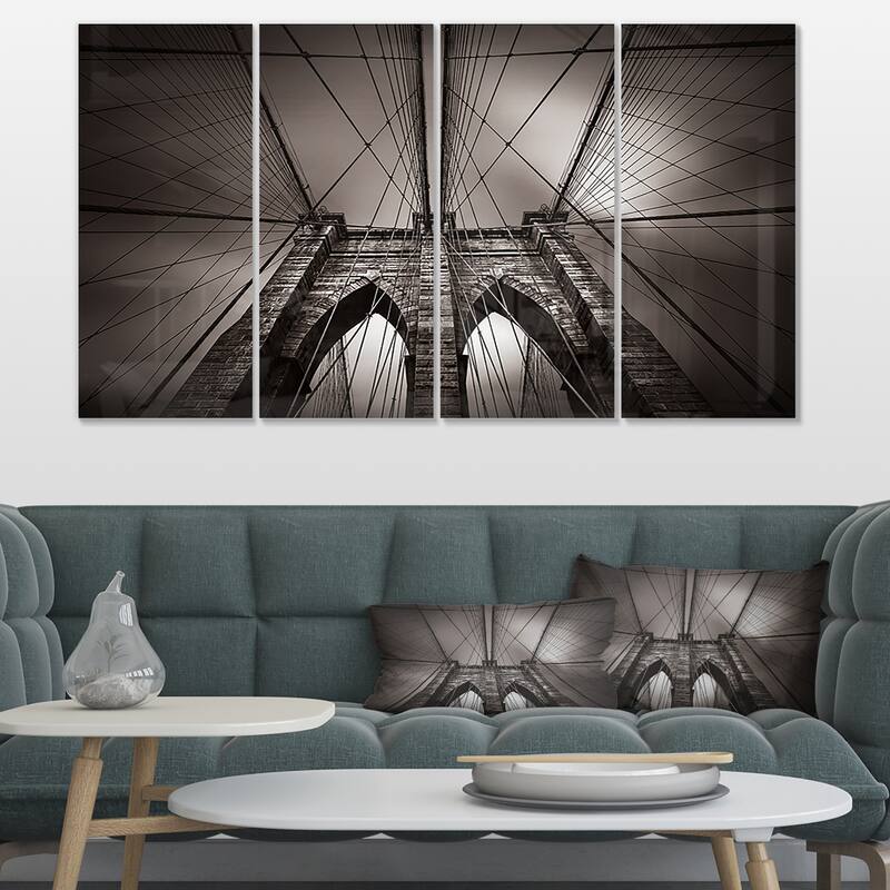 Designart "Brooklyn Bridge in NYC USA" Extra Large Cityscape Wall Art on Canvas