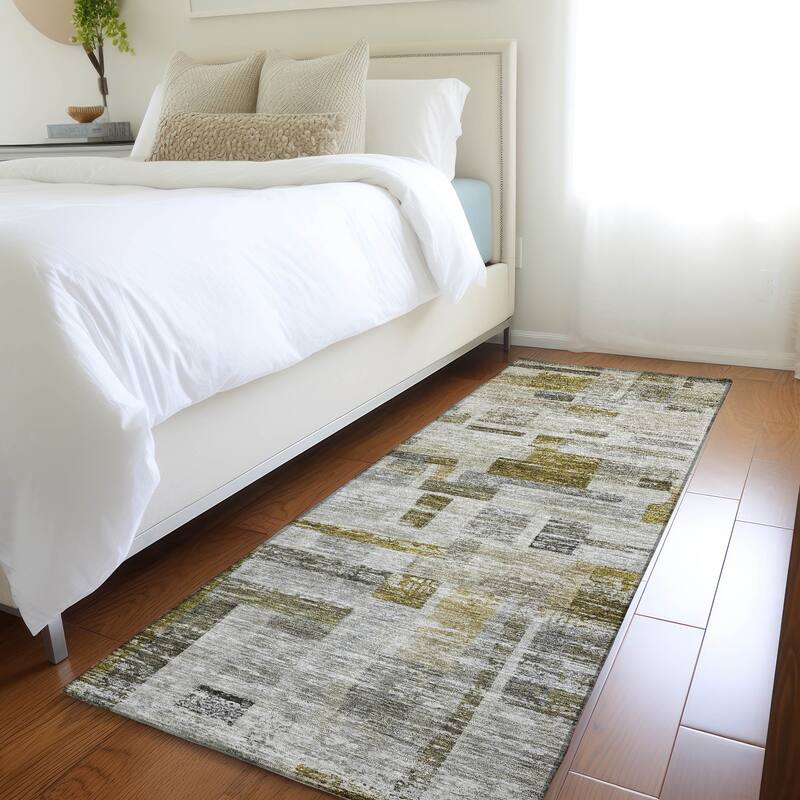 Machine Washable Indoor/ Outdoor Contemporary Chantille Rug - Taupe - 2'3" x 7'6"