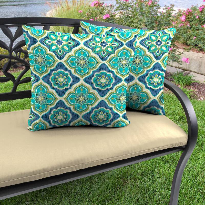 18" x 18" Outdoor Throw Pillow - Set of 2 - 18'' L x 18'' W x 4'' H