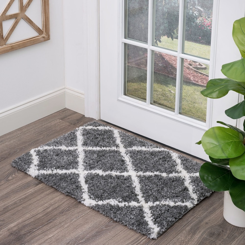 Sohni Shag Farmhouse Diamond Indoor Area Rug