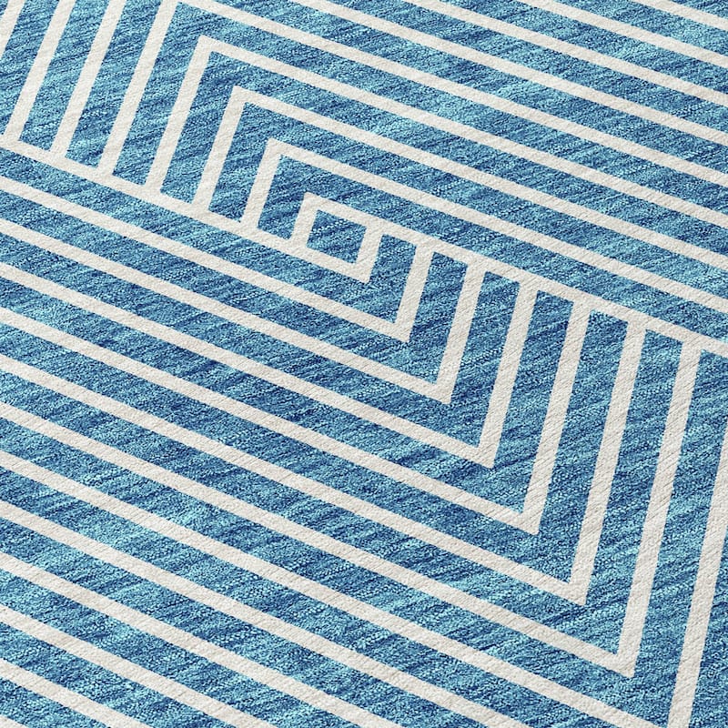 HomeRoots Geometric Transitional Rectangle Outdoor Rug