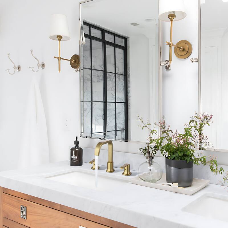 8 Inch Widespread Bathroom Faucet with Pop-up Drain Assembly 3 Holes Brass Modern Bathroom Sink Vanity Basin Faucets