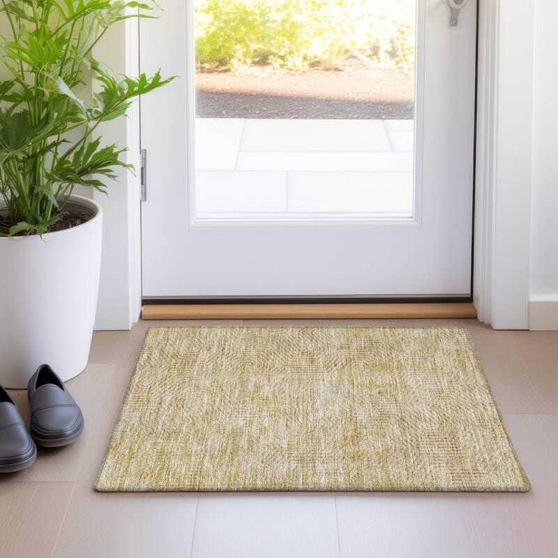 Premium Washable Super Soft Modern Maze Mayfield Rug - Gold - 1'8" x 2'6"
