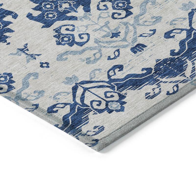 Machine Washable Indoor/ Outdoor Chantille Medallion Damask Rug