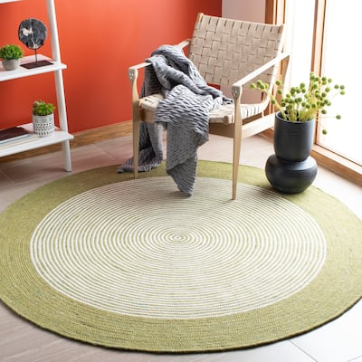 SAFAVIEH Handmade Braided Nooria Wool Rug