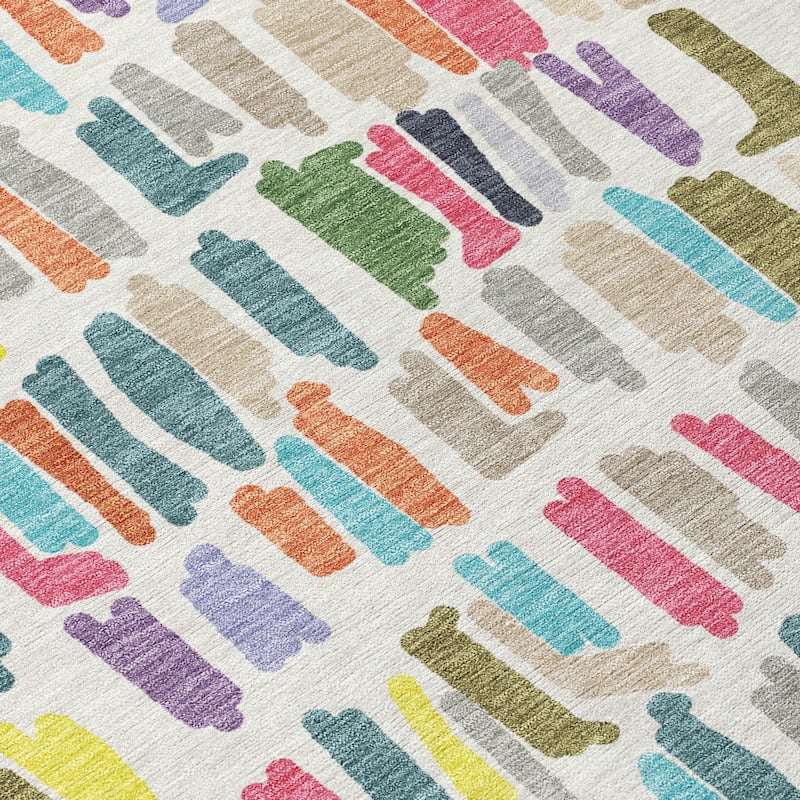 Machine Washable Indoor/ Outdoor Modern Mosaic Chantille Rug