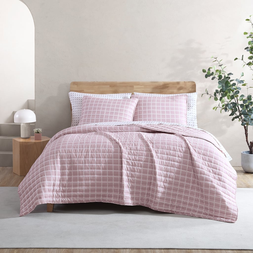 City Scene Woven Grid Pink Quilt & Sham Set