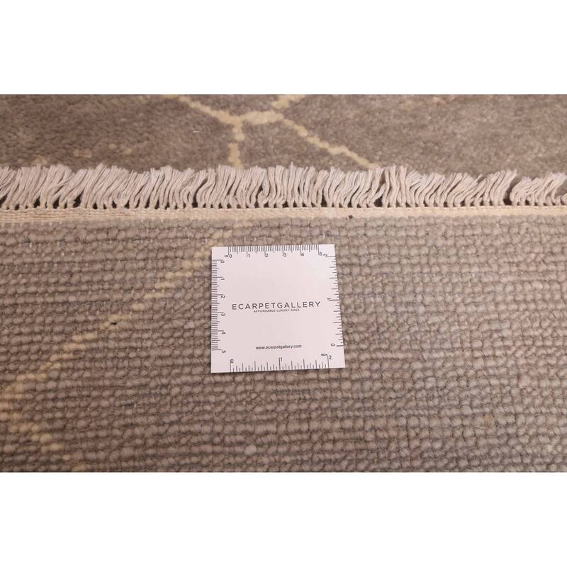 ECARPETGALLERY Hand-knotted Mystique Grey Wool Rug - 2'6 x 8'0