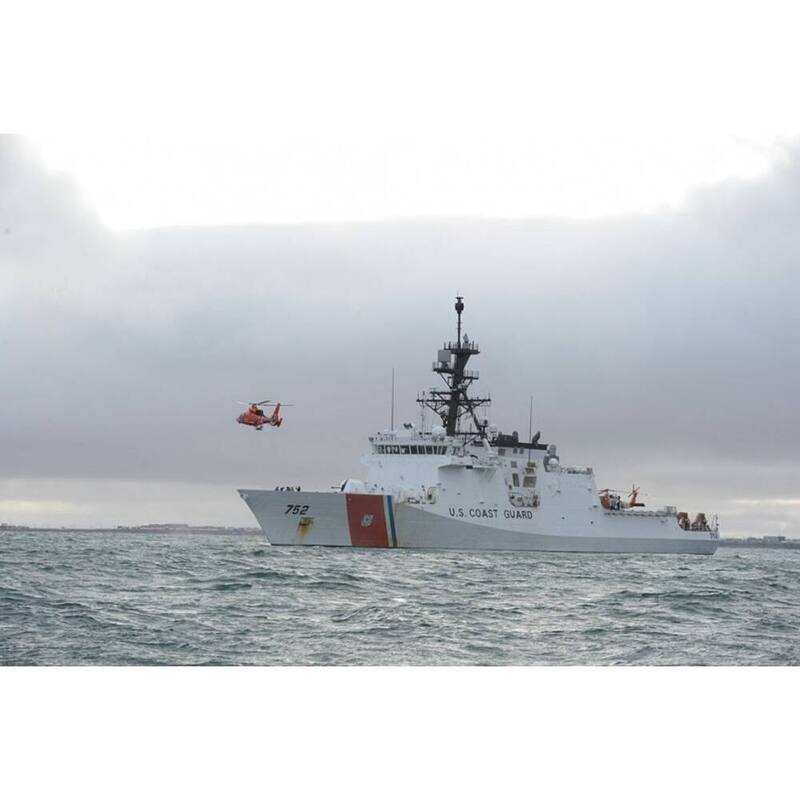 USCGC Stratton WMSL-752 30 Inches L Ship Model