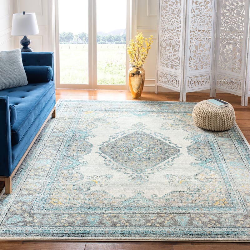 SAFAVIEH, Evoke Seniha Vintage Boho Medallion Rug