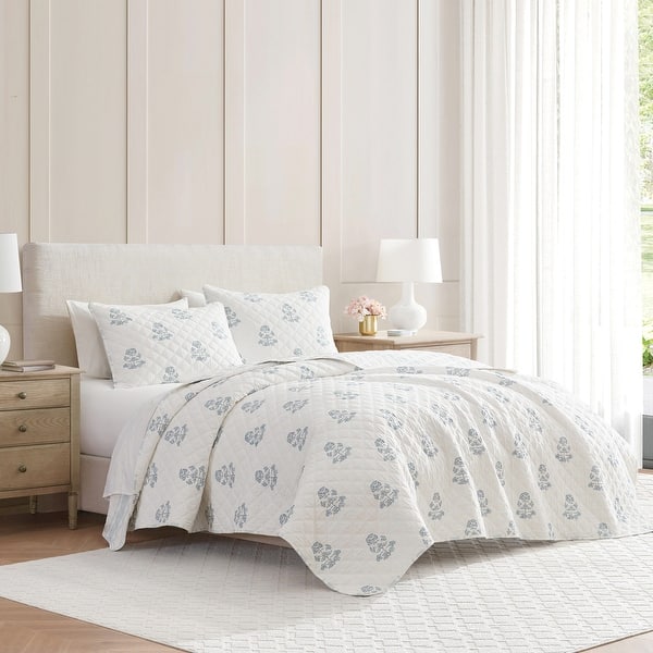 Martha Stewart Flower Block Print Cotton Reversible Blue Quilt Set - King