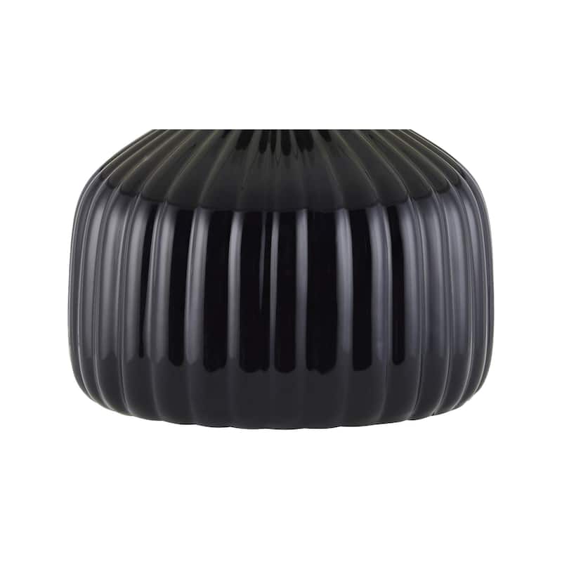 Livabliss Vadso Traditional Accent Table Lamp