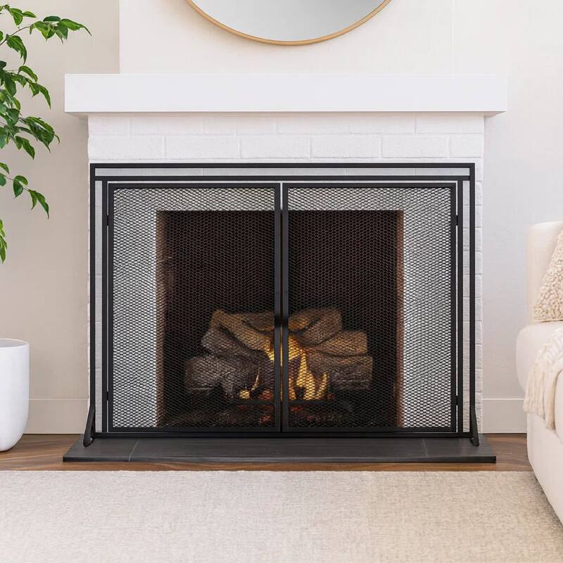 Fireplace Screen, 2 Doors, Open Diamond Mesh Design, Matte Black Iron