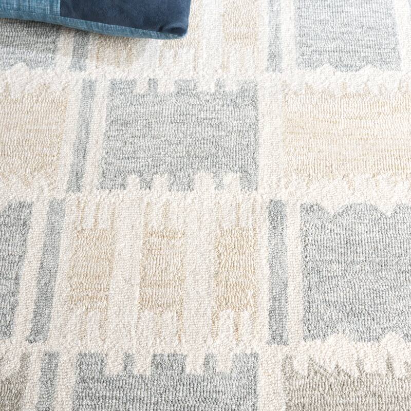 SAFAVIEH Handmade Genre Agatia Wool Rug