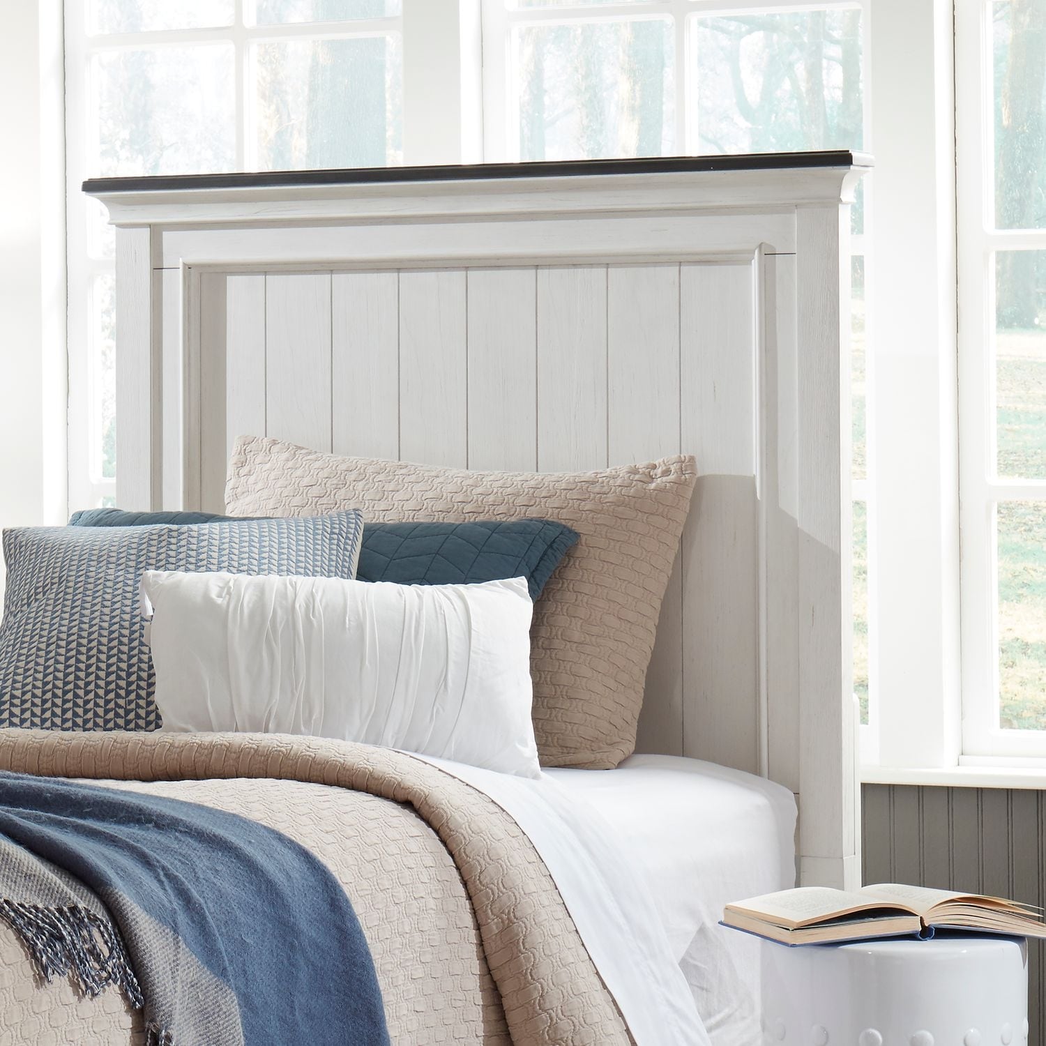 Allyson Park Wirebrushed White Charcoal Twin Panel Headboard