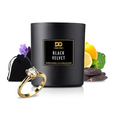 Daniella's Candles Extremely Sexy Jewelry Candle - Men's Ring Size Adjustable