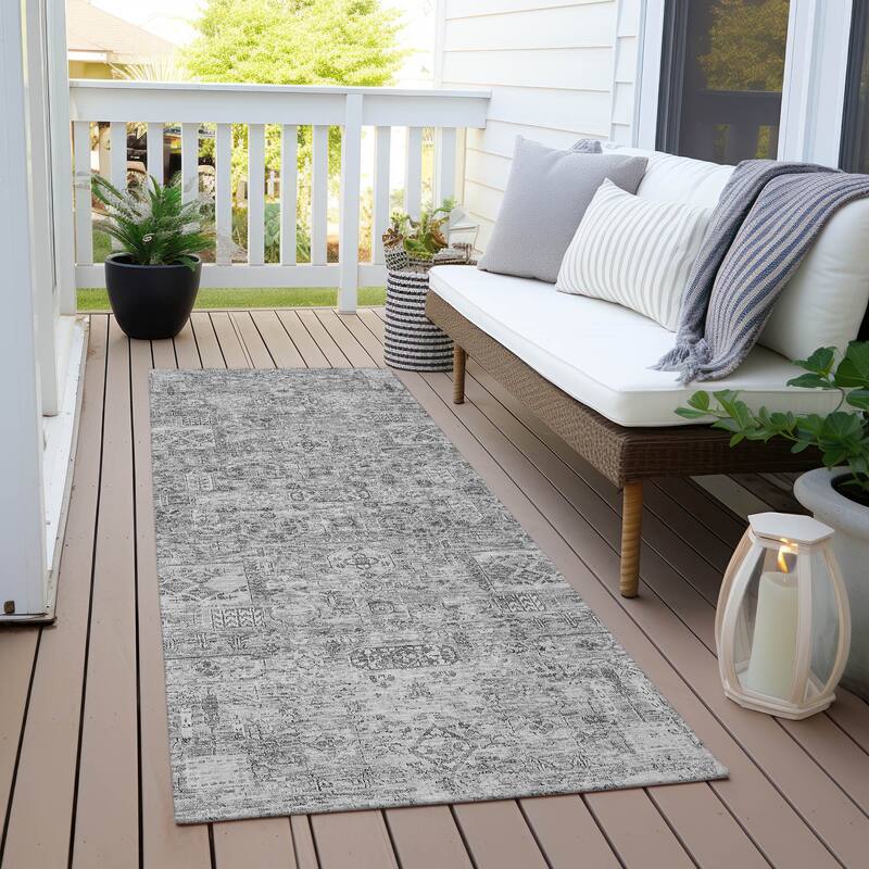 Machine Washable Indoor/ Outdoor Chantille Vintage Traditional Rug