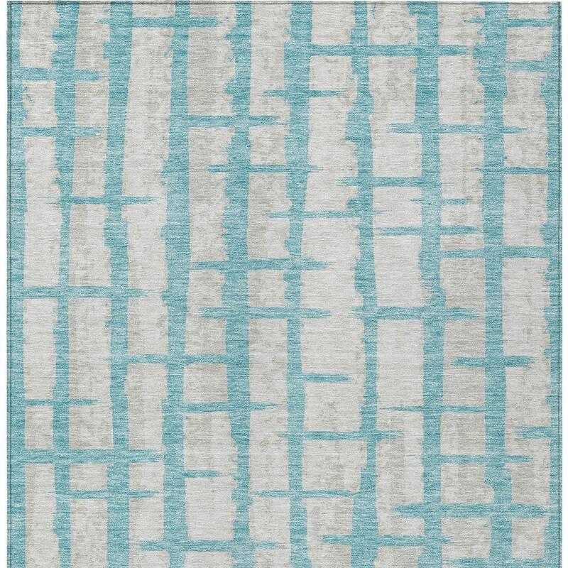 HomeRoots Striped Transitional Rectangle Outdoor Rug