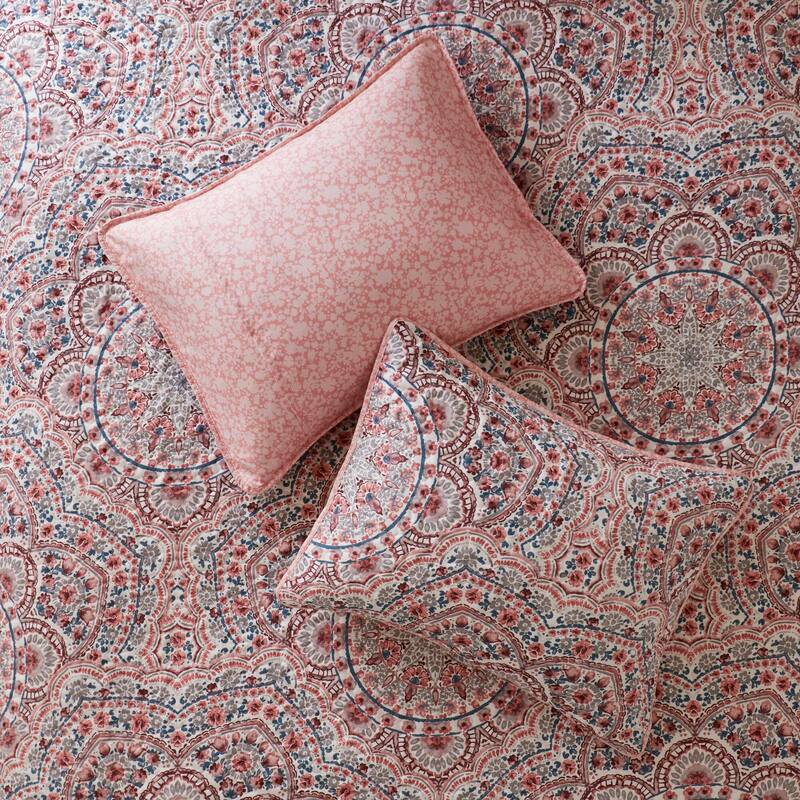 Chelsea Square Valerie Boho Floral Reversible Quilt