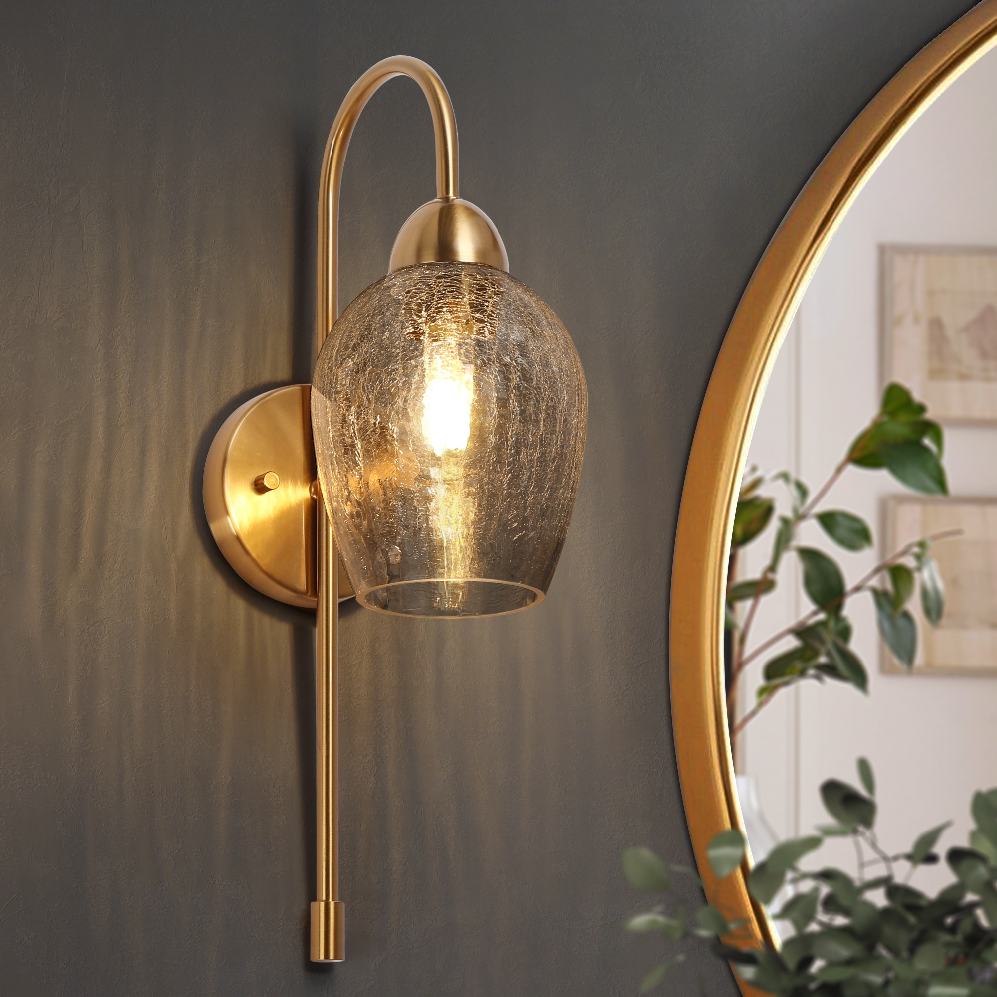 Modern Glam 1-Light Gold Wall Sconce Textured Glass Bathroom Vanity Light - W 5.1" x H 18.5"