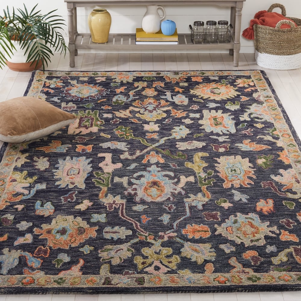 SAFAVIEH Handmade Blossom Duska French Country Floral Wool Rug