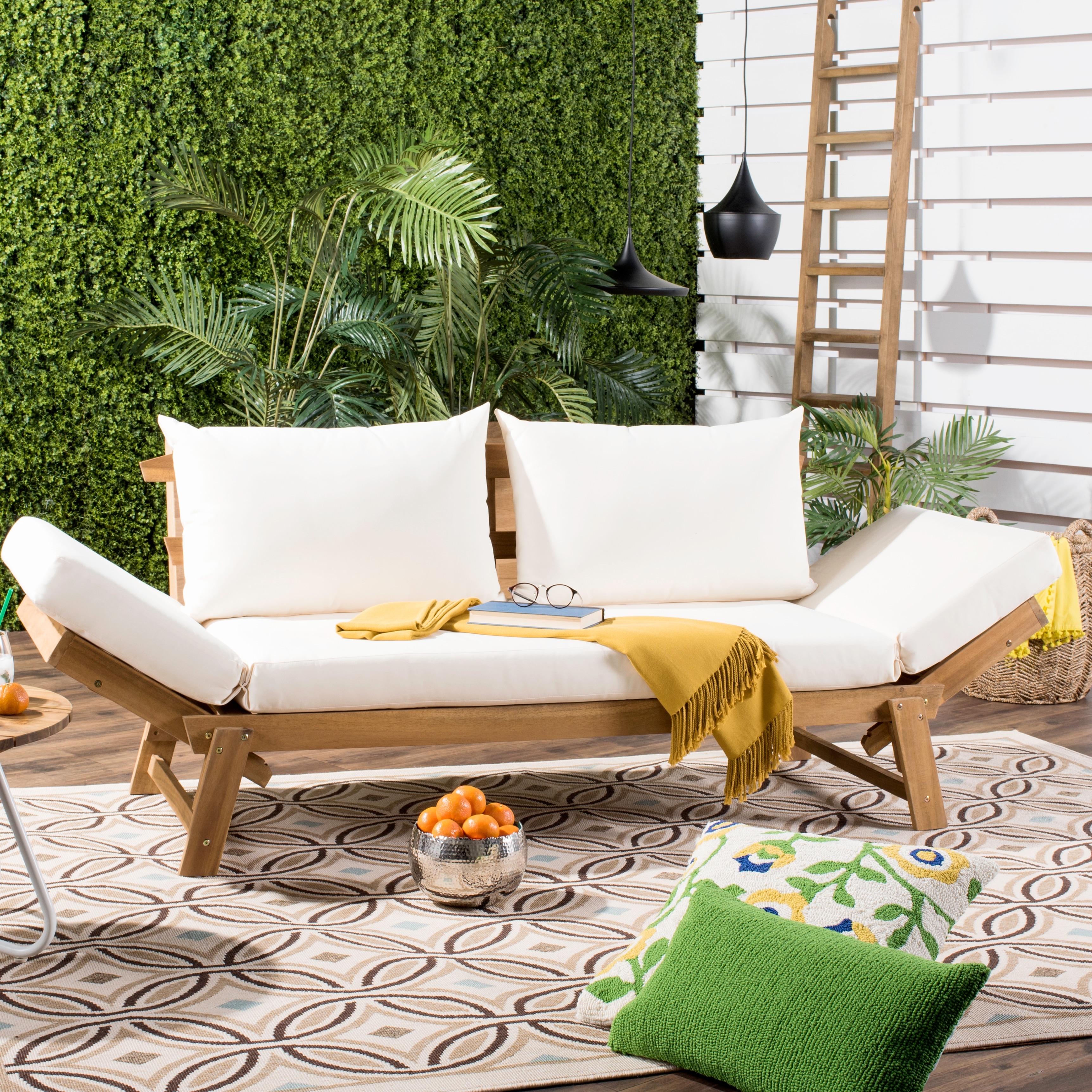 Overstock outdoor outlet daybed