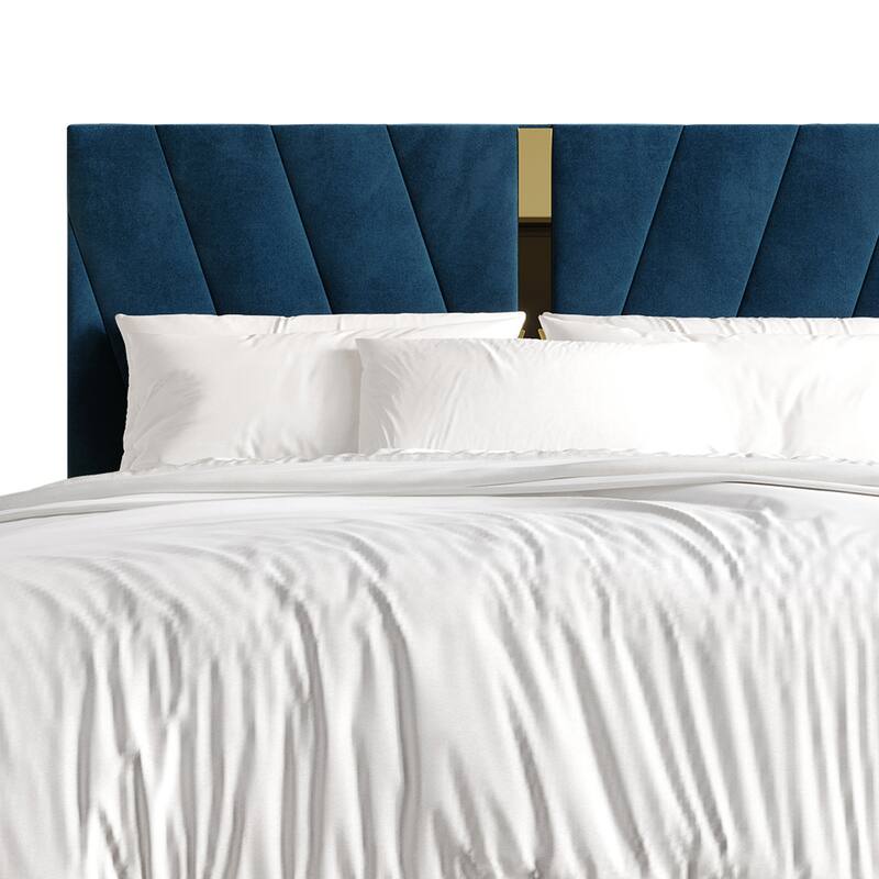 CraftPorch Luxurious Velvet Upholstered Bed