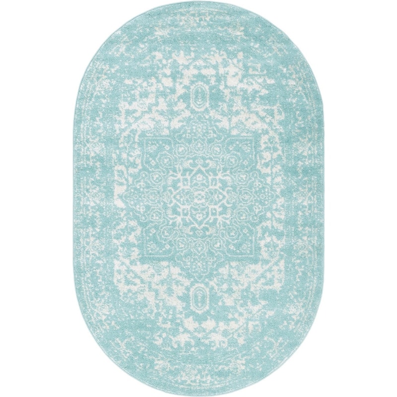 Traditional Brenda Collection Area Rug
