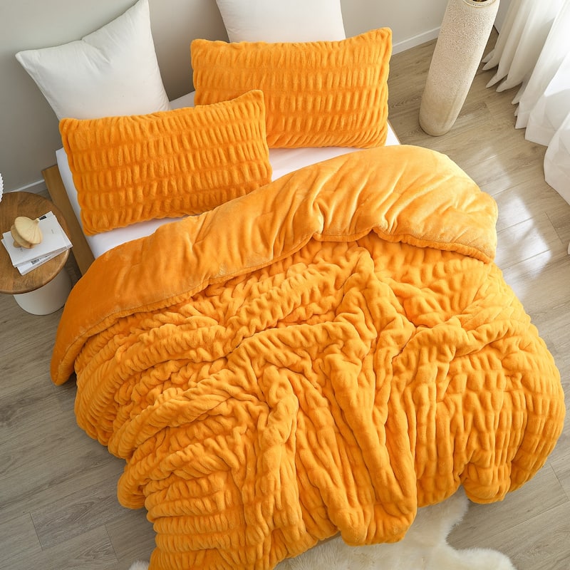 Wrinkle Rolls Chunky Bunny - Coma Inducer® Oversized Comforter Set - Cheddar Cheese Please - King
