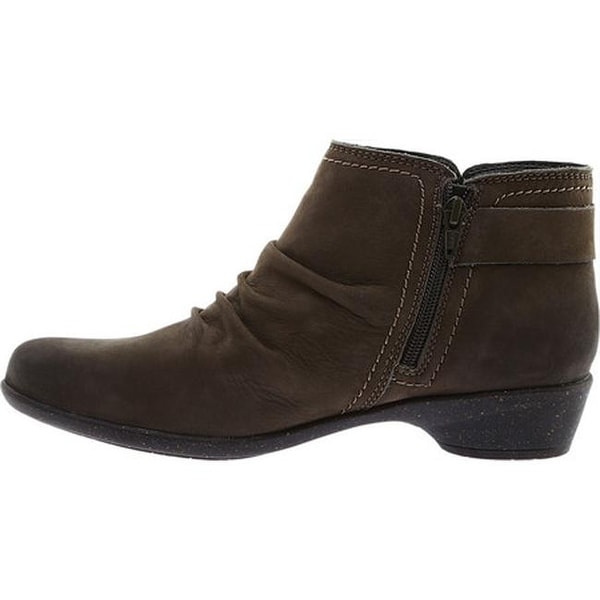 rockport cobb hill nicole ankle boot