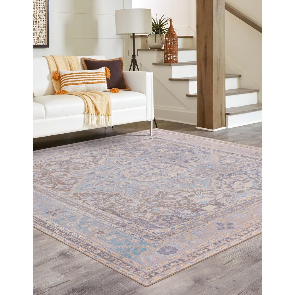 Traditional Rine Collection Area Rug