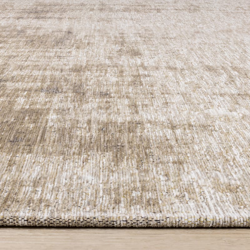 Kylie Collection - Cream/ Beige Distressed Rug - 5'1" x 7'7"