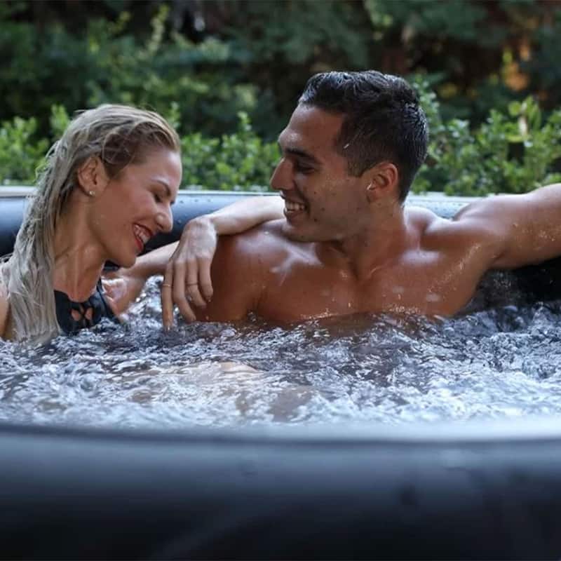 MSpa Round Inflatable Bubble Massage Spa, 4 to 6 Person Hot Tub, Super Camaro - 78.3