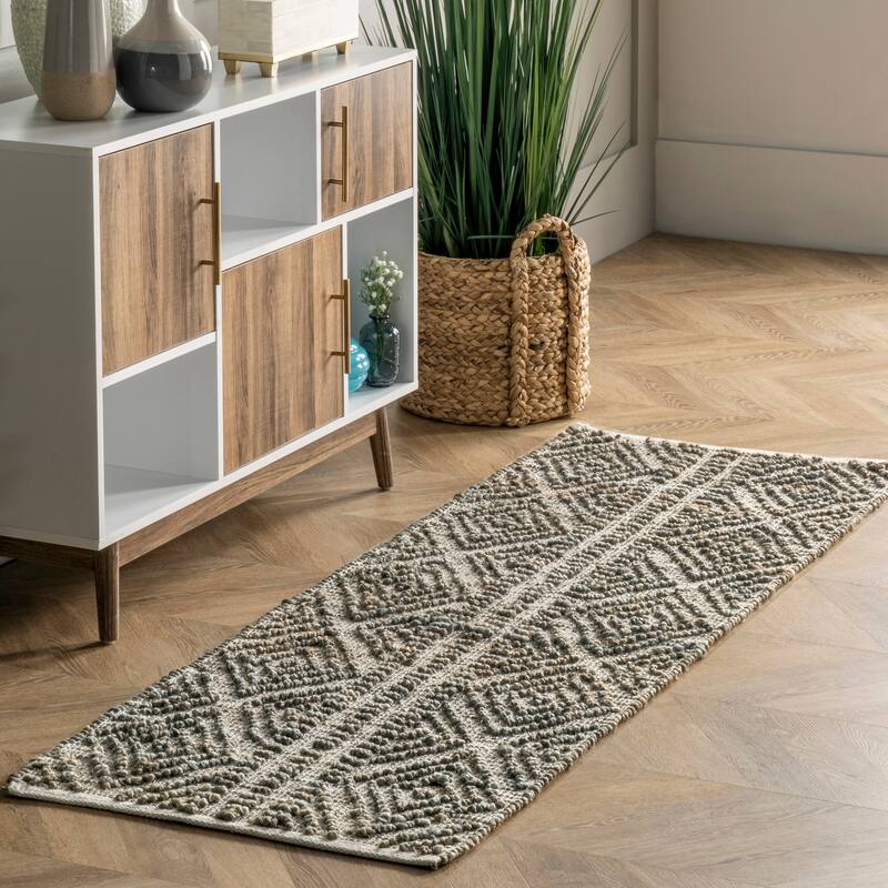 Nuloom Geometric Alden Textured Diamonds Jute Area Rug