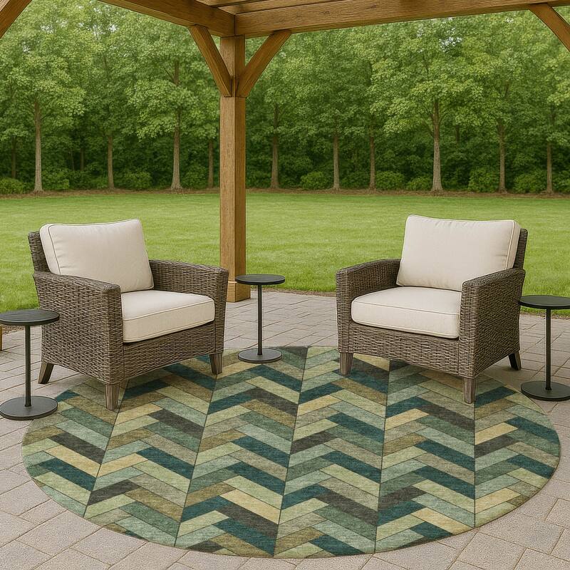 Machine Washable Indoor/ Outdoor Modern Chevron Chantille Rug - Green - 8' x 8'