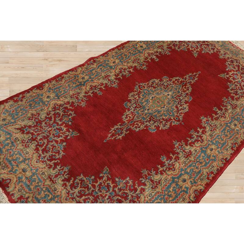 4x7'3'' Hand Knotted Wool Coral Traditional Kerman Medallion Rug - 4' x 7' 3''