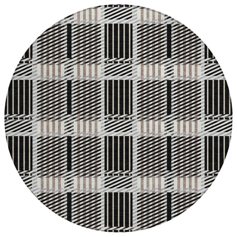 HomeRoots Plaid Transitional Rectangle Outdoor Rug