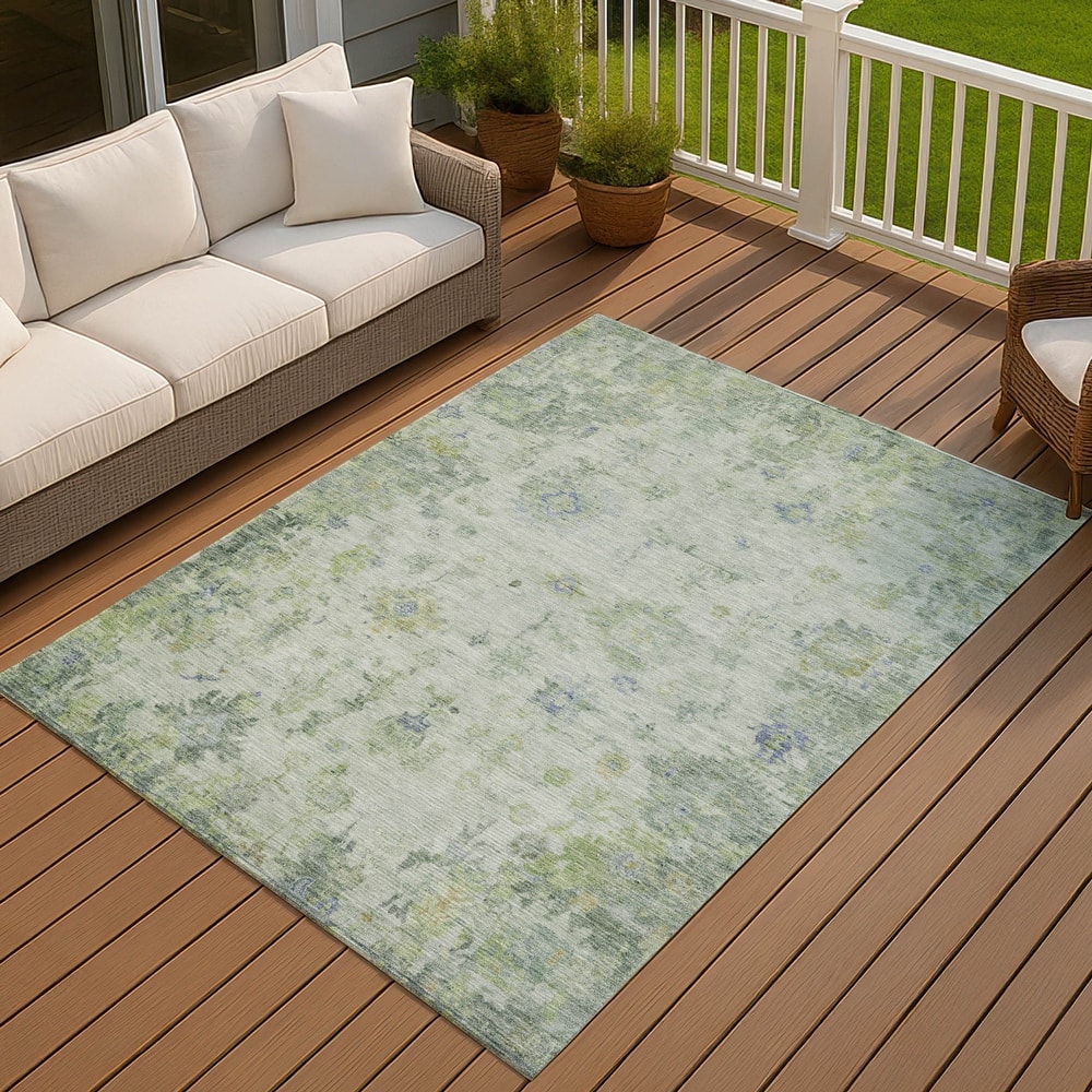 Machine Washable Indoor/ Outdoor Vintage Traditional Chantille Rug
