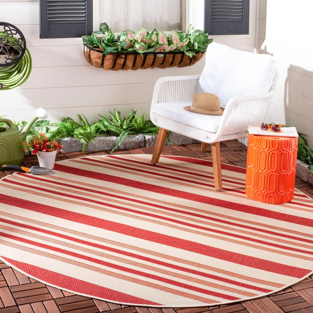 SAFAVIEH Courtyard Yulka Indoor/ Outdoor Waterproof Patio Backyard Rug