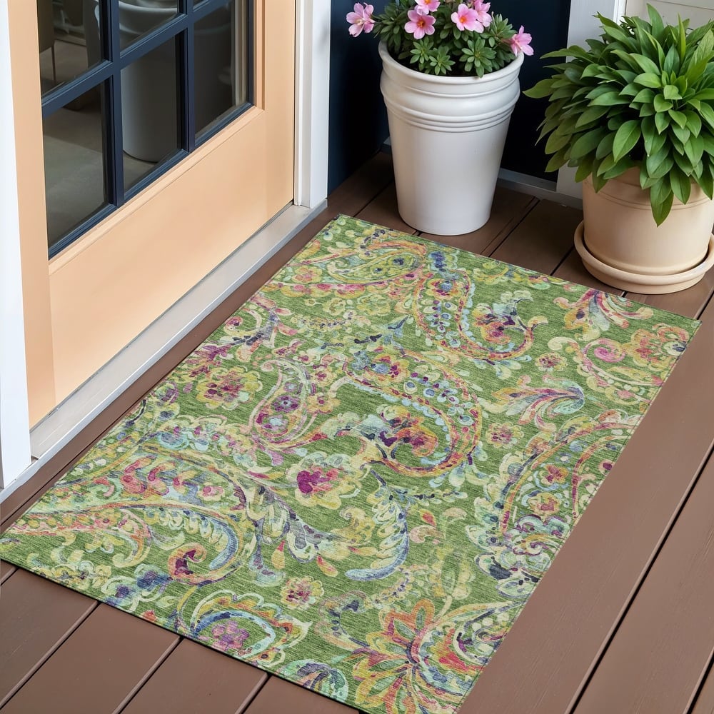 HomeRoots Paisley Transitional Rectangle Outdoor Rug