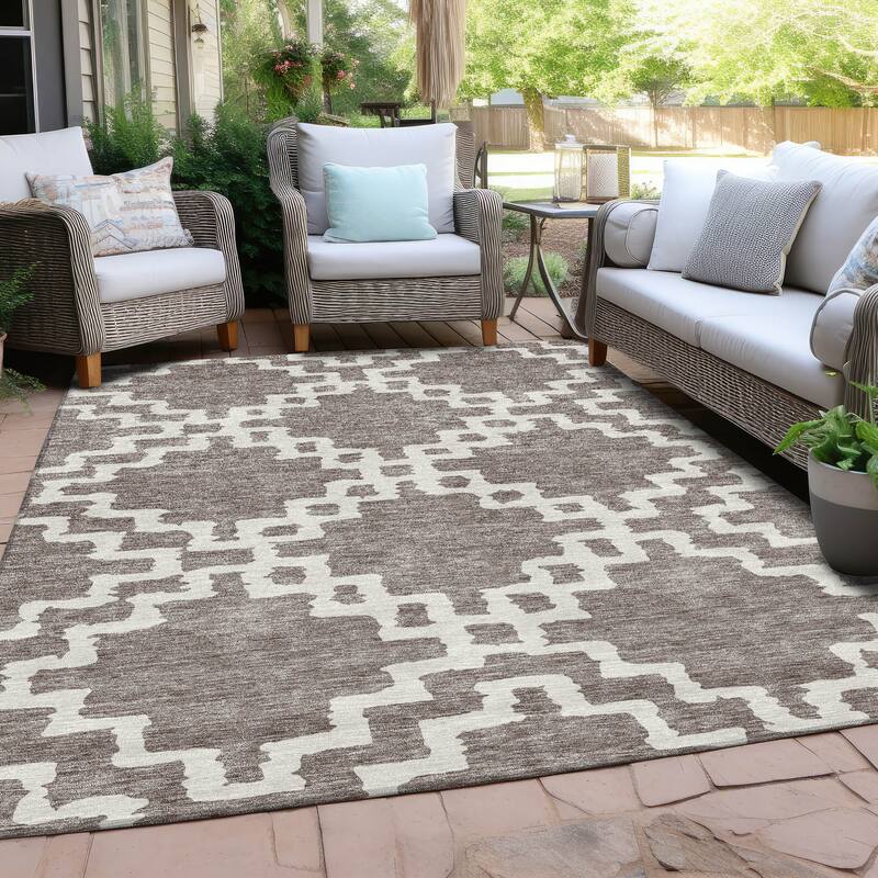 Machine Washable Indoor/ Outdoor Chantille Trellis Geo Rug - Taupe - 10' x 14'