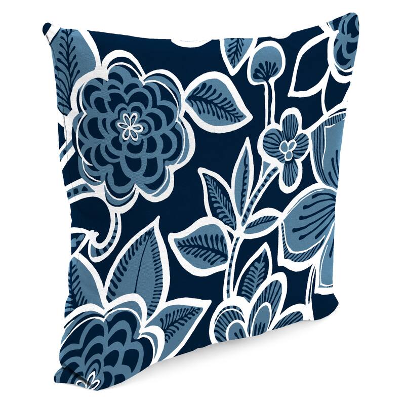 18" x 18" Outdoor Throw Pillow - Set of 2 - 18'' L x 18'' W x 4'' H